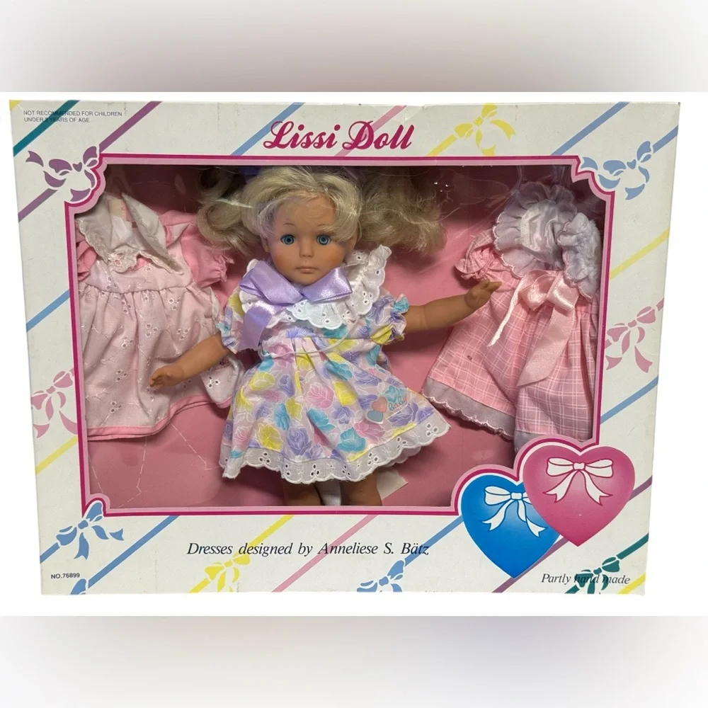 NIB Lissi Doll Two Hearts Collection Dresses Designed By Anneliese S.Batz 12